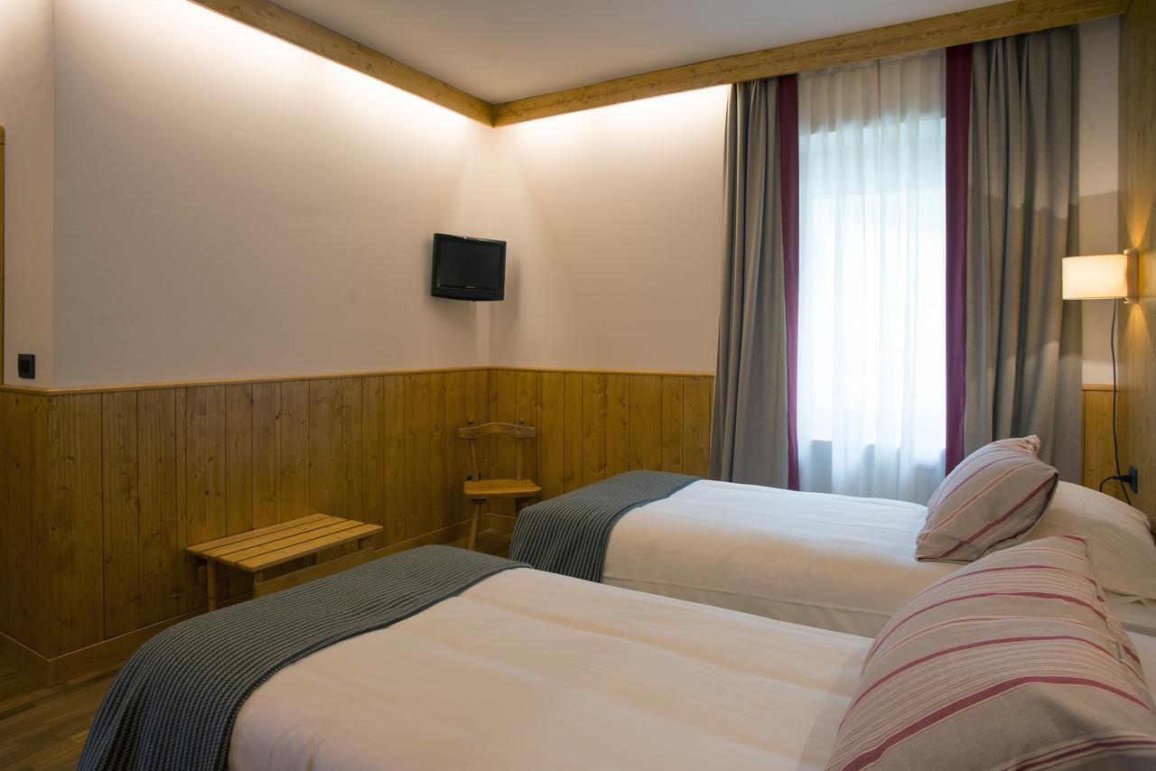 Albergo Ristorante Bucaneve Bielmonte Phòng bức ảnh